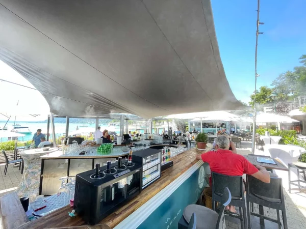 Sonnensegel Kühlung oder auch für den Sprühnebel Sonnenschirm, Markise, Pergola gegen Hitze im Freien
